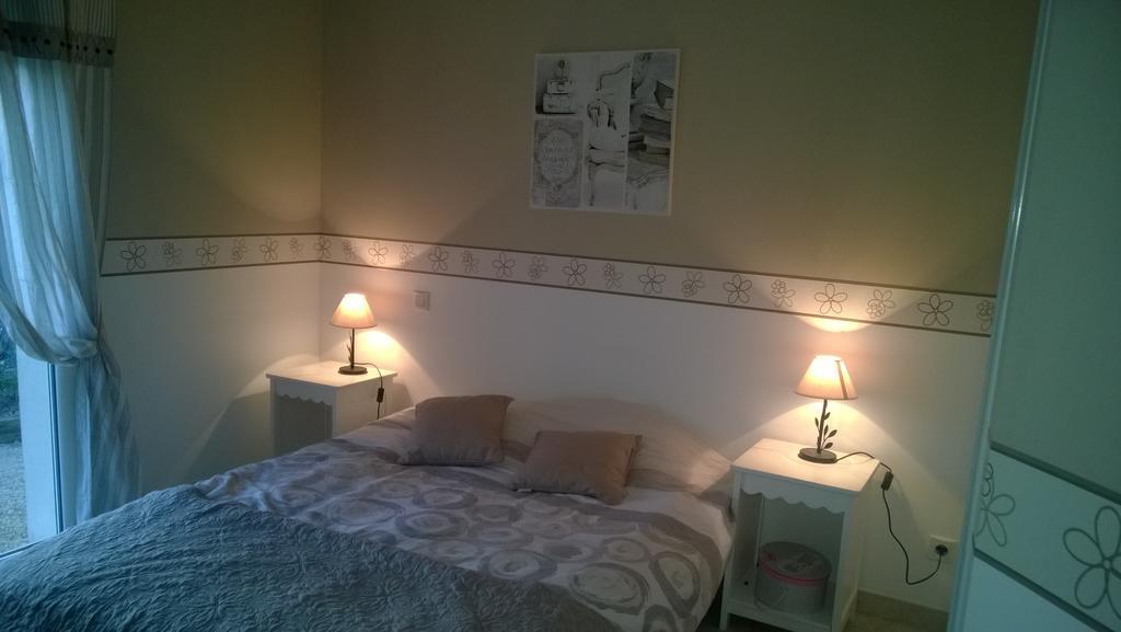 Villa La Guionie à Montignac-Lascaux Chambre photo
